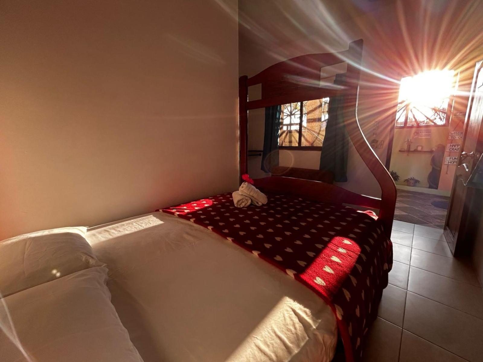 Hostal Casa Taisha 몬따니따 외부 사진
