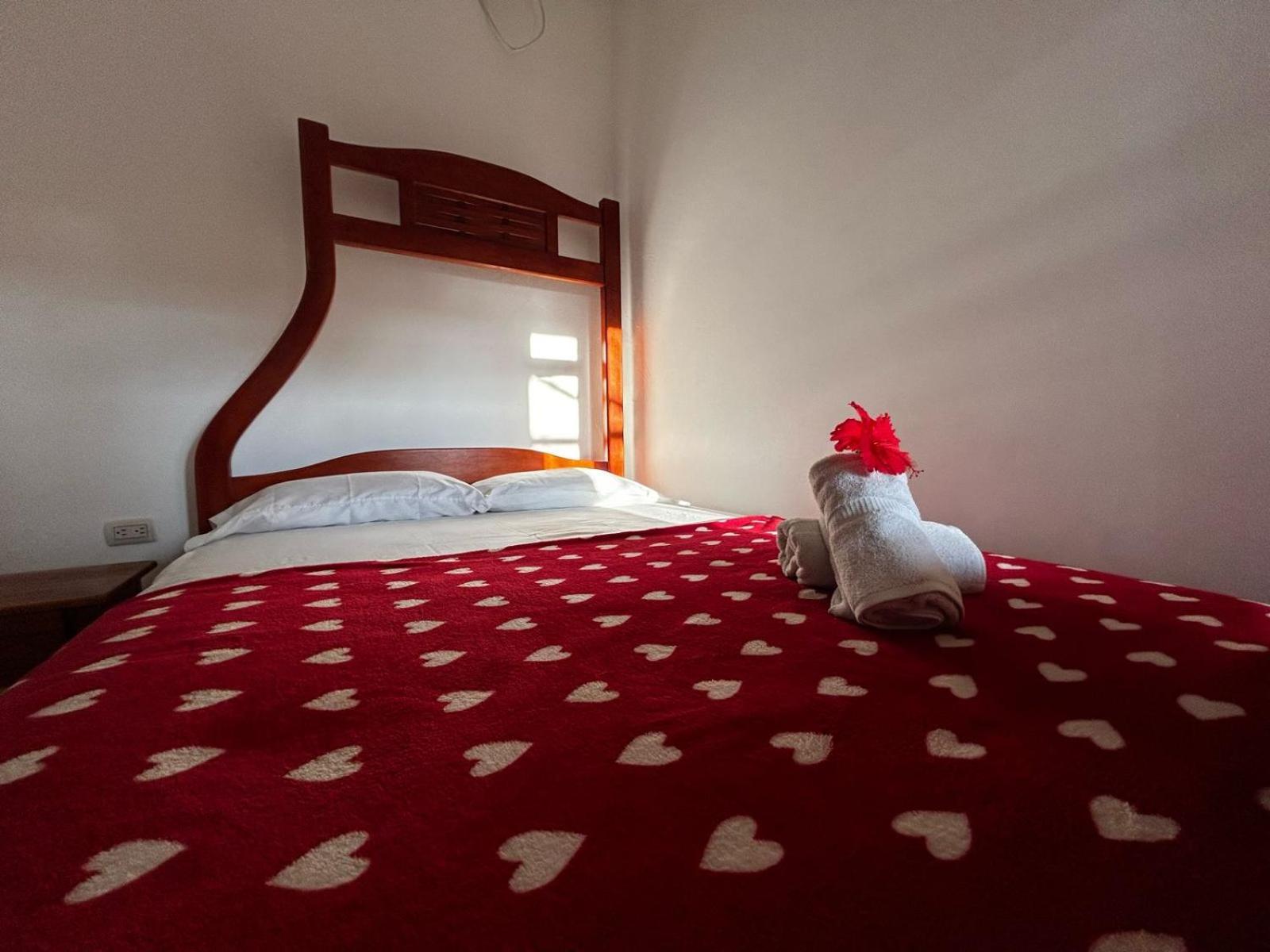 Hostal Casa Taisha 몬따니따 외부 사진
